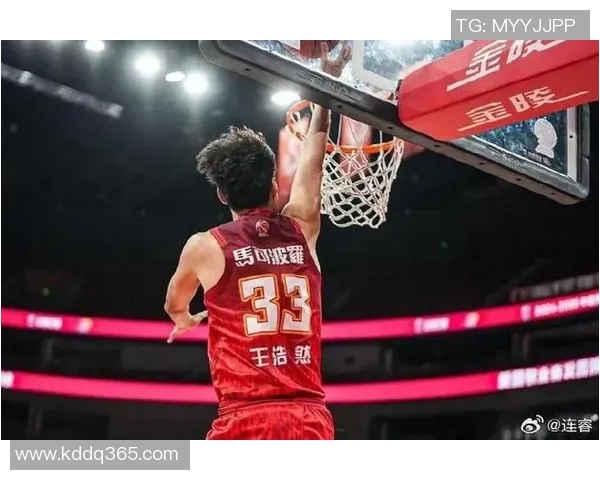 周鹏：从篮球场上的拼搏者到人生舞台上的奋斗者的精彩旅程